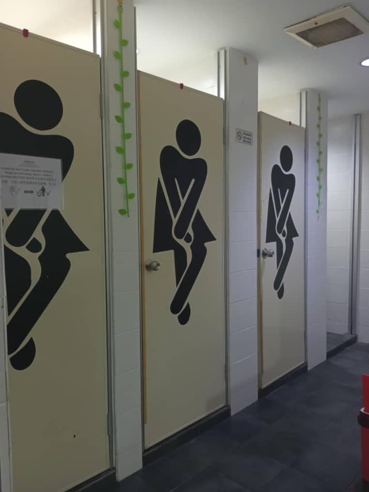 Capsule Inn 亞庇 外观 照片