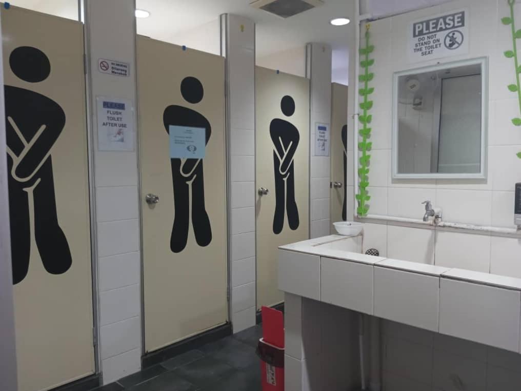 Capsule Inn 亞庇 外观 照片