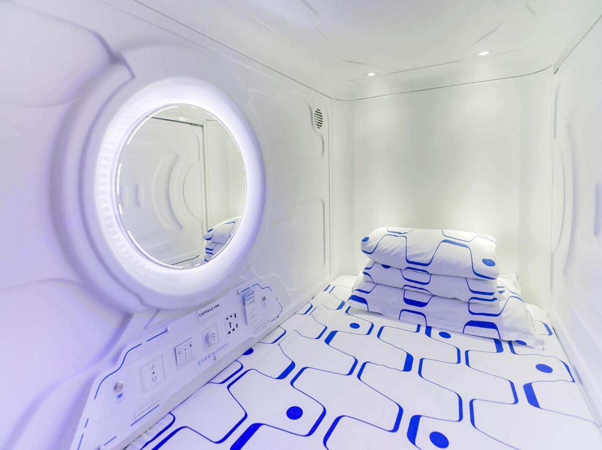 Capsule Inn 亞庇 外观 照片